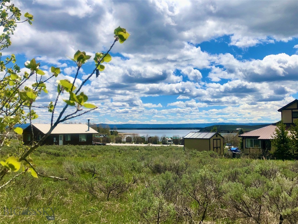 22 Hebgen Mountain Property Photo 1