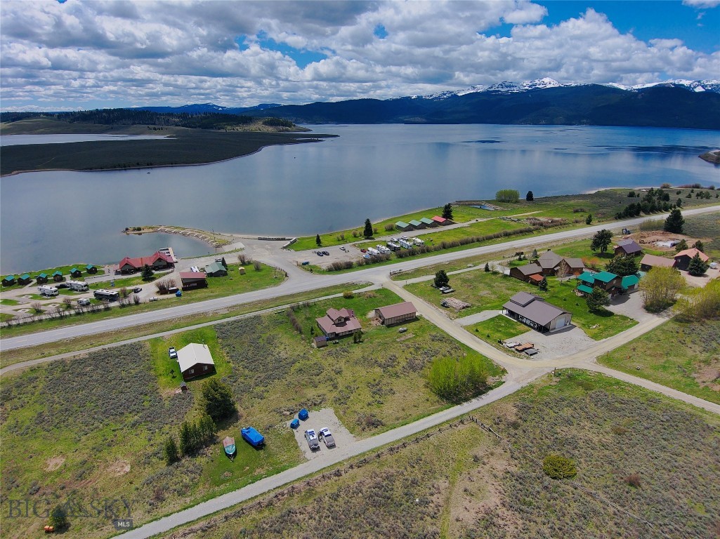 22 Hebgen Mountain Property Photo 7