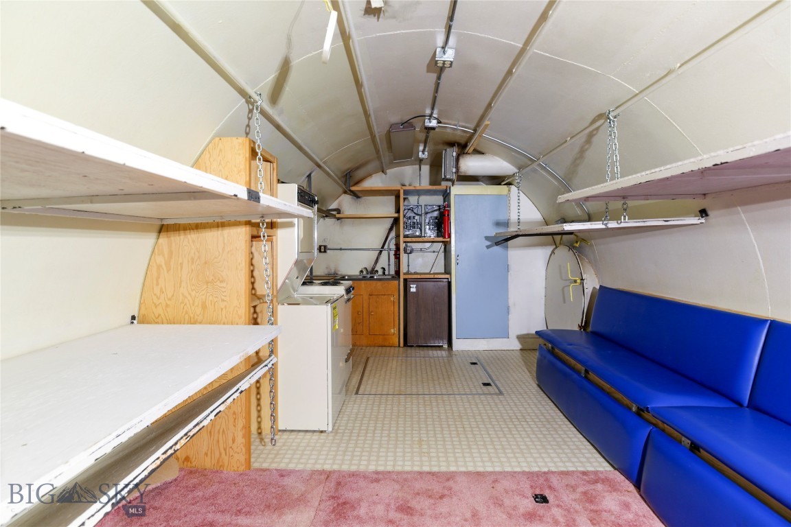 7 Aquila Lane Property Photo 22