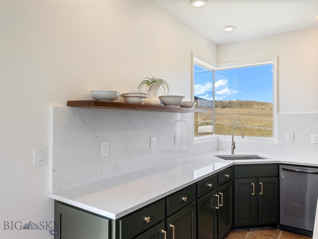 45 Wineglass Loop N Property Photo 8