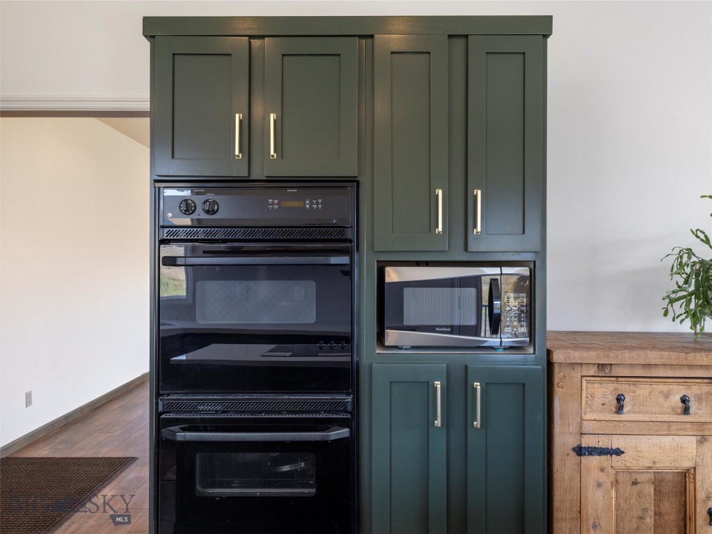 45 Wineglass Loop N Property Photo 11