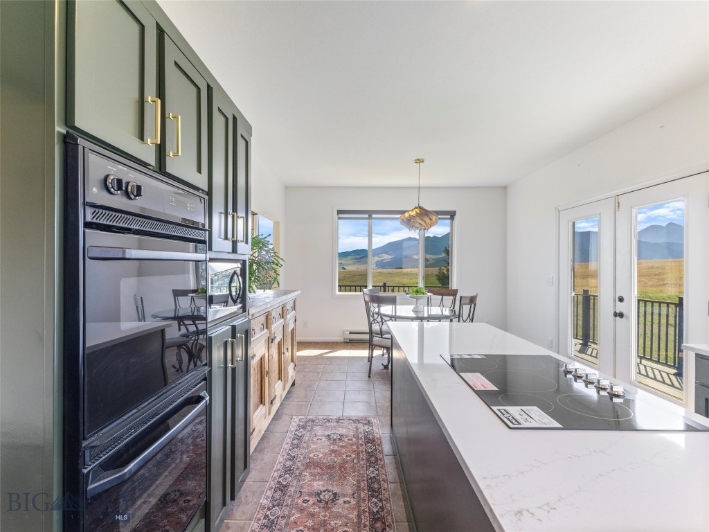 45 Wineglass Loop N Property Photo 13