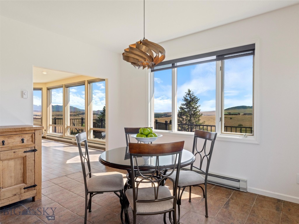 45 Wineglass Loop N Property Photo 14