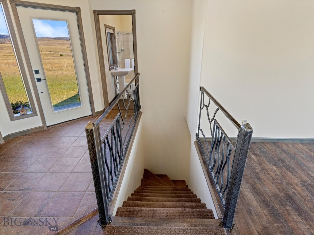 45 Wineglass Loop N Property Photo 24
