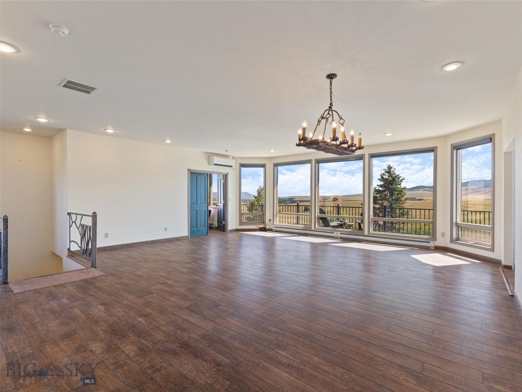 45 Wineglass Loop N Property Photo 26
