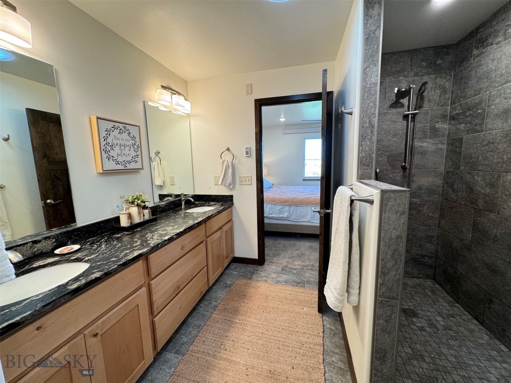 4 Fraker Property Photo 17