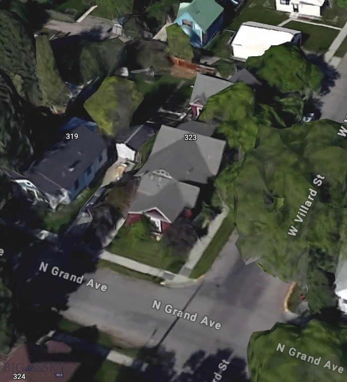 323 N Grand Avenue Property Photo 6