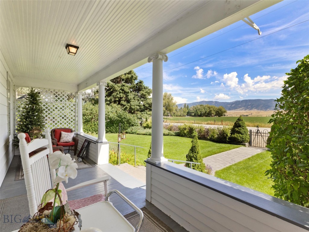 75 Jeffers Road Property Photo 2