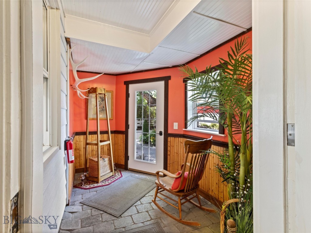 75 Jeffers Road Property Photo 27