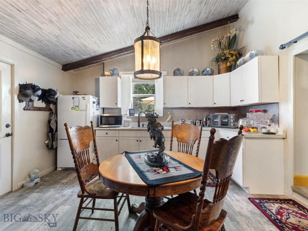 75 Jeffers Road Property Photo 40
