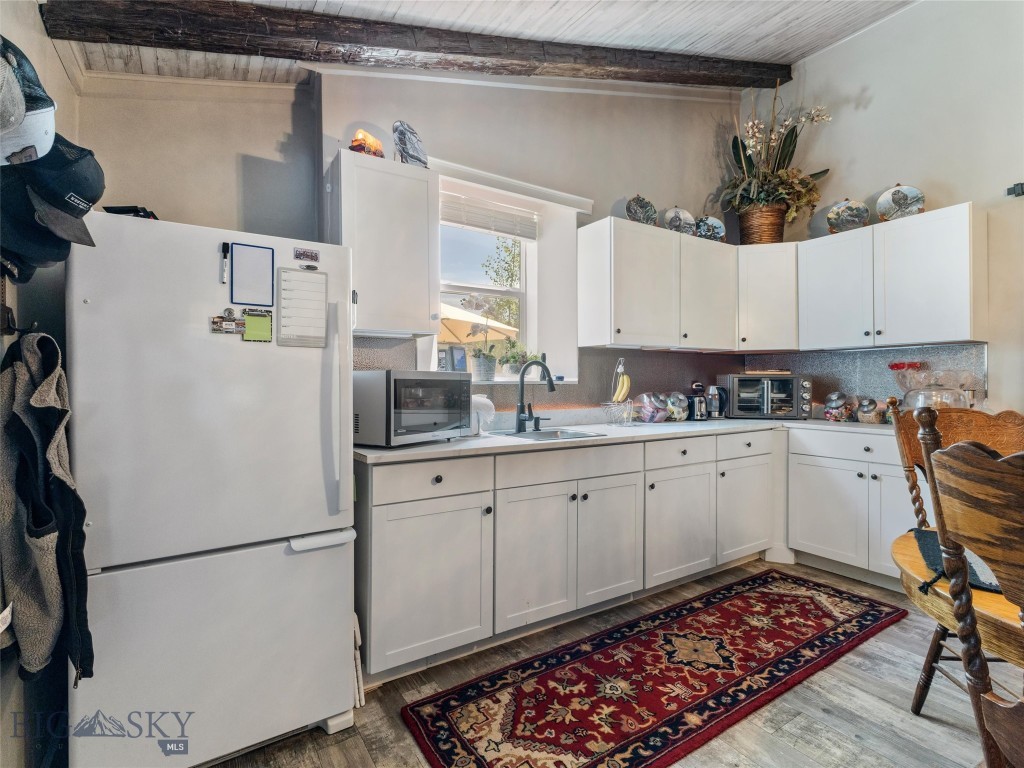 75 Jeffers Road Property Photo 41