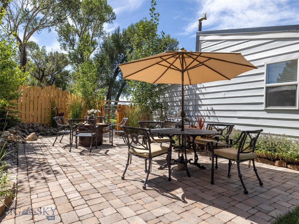 75 Jeffers Road Property Photo 47