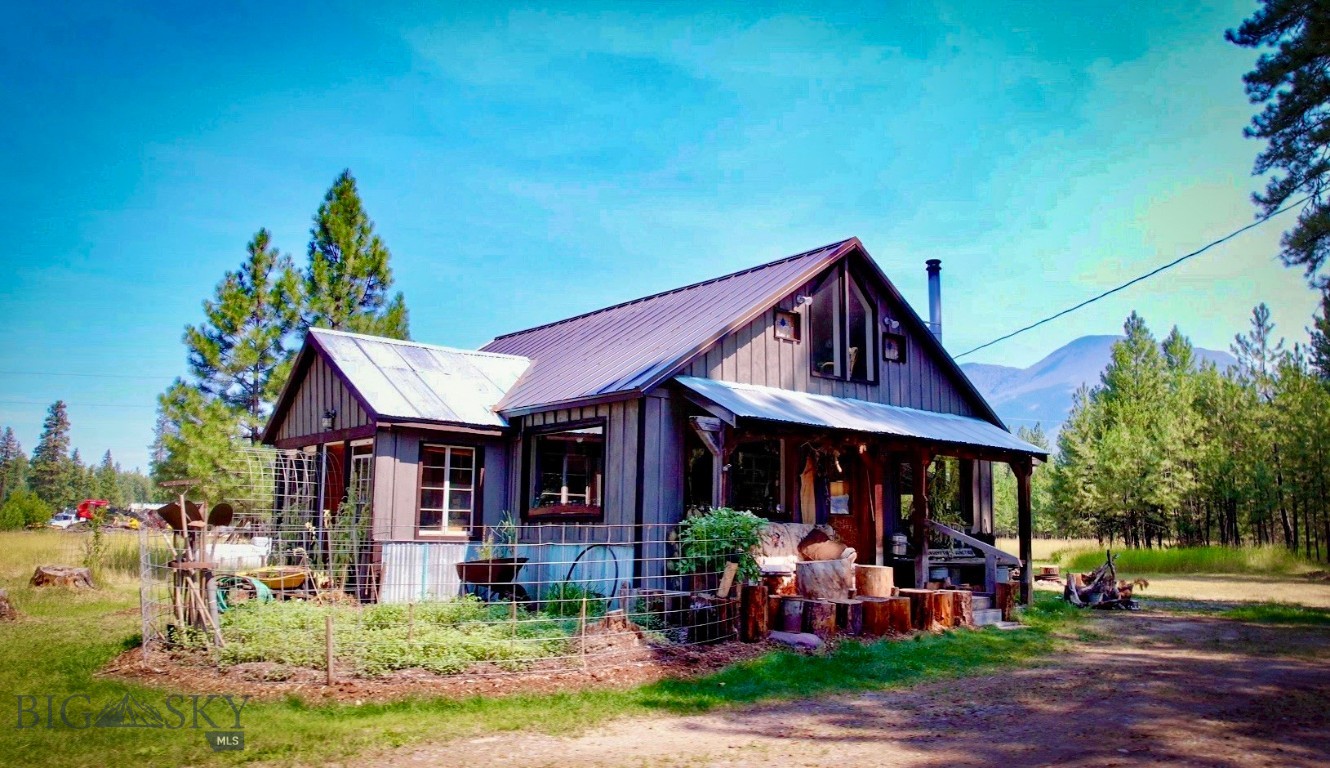 142 Hollopeter Road Property Photo 4