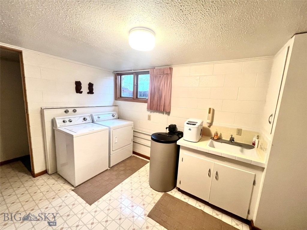 805 E Orr Street Property Photo 22