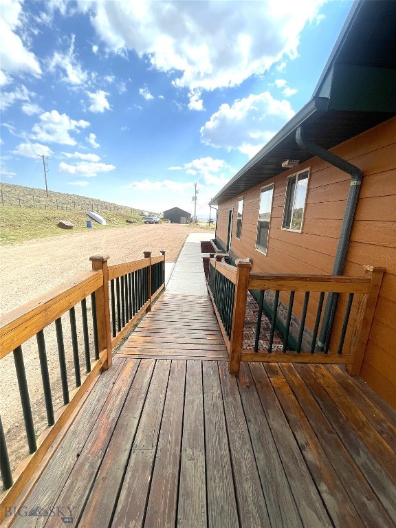 2900 Pioneer Mountain Scenic Byway Property Photo 4