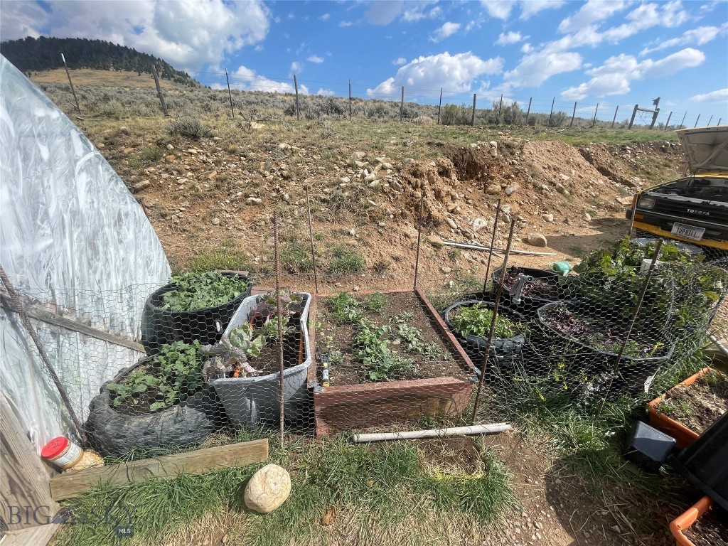 2900 Pioneer Mountain Scenic Byway Property Photo 47