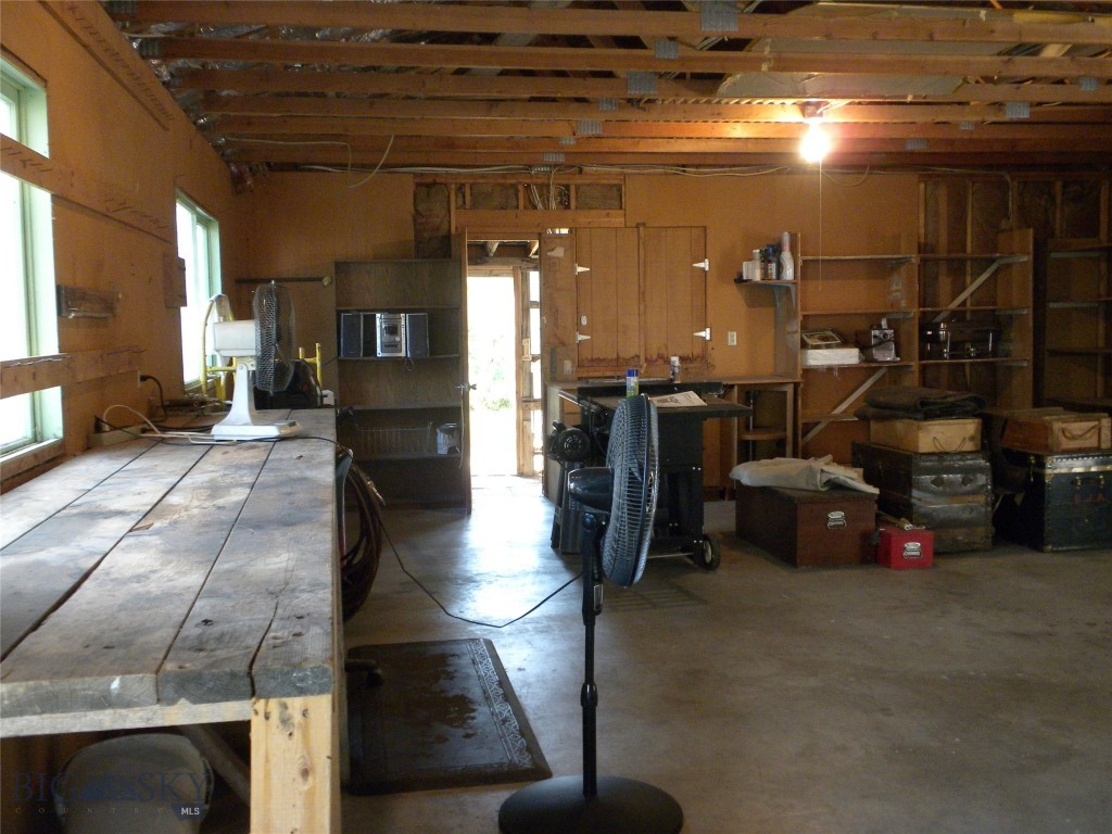 9 First Street E Property Photo 51