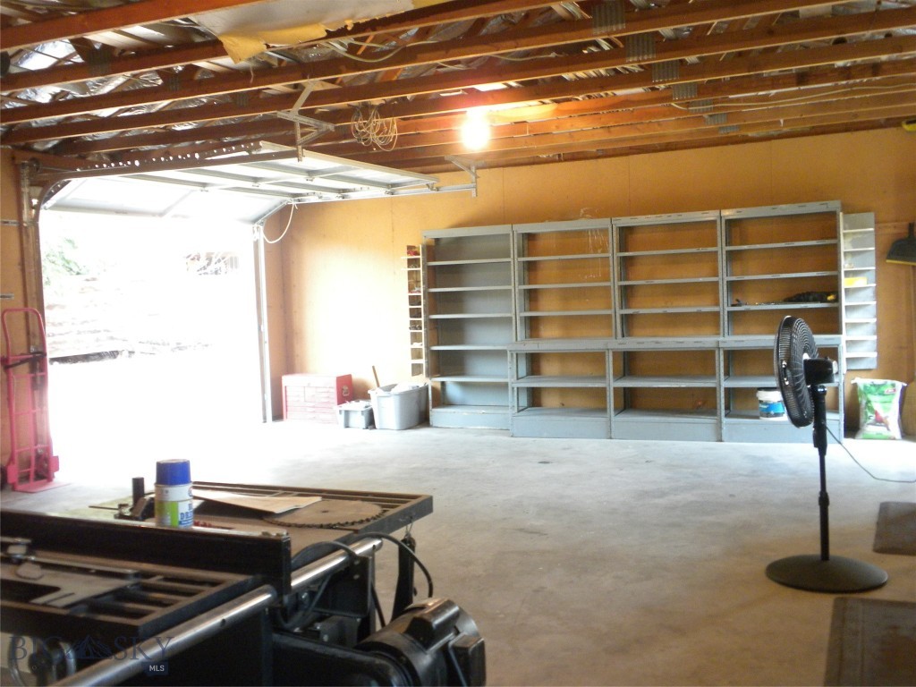 9 First Street E Property Photo 52