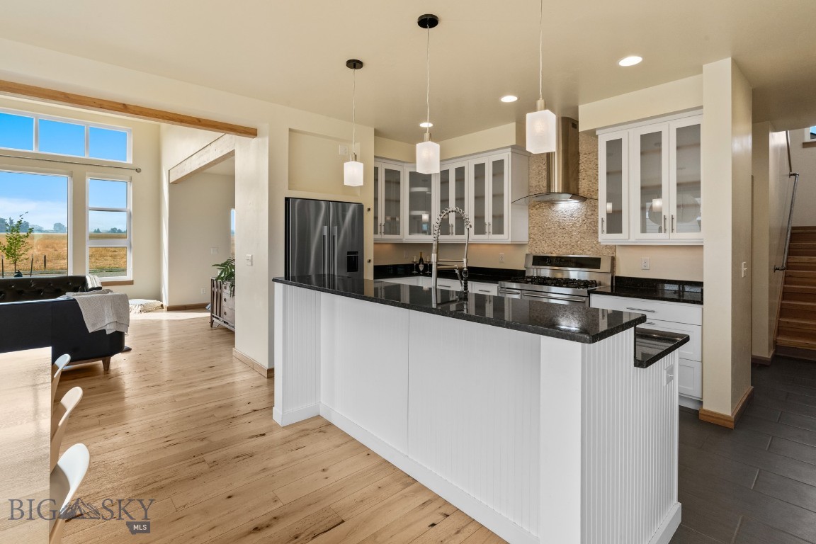 6061 Blackwood Road Property Photo 17