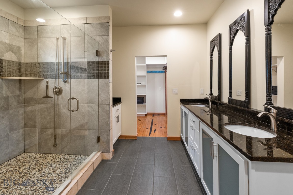 6061 Blackwood Road Property Photo 24