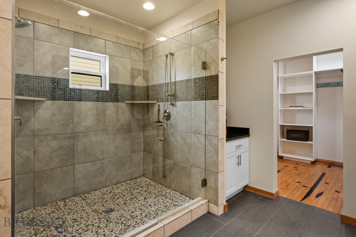 6061 Blackwood Road Property Photo 26