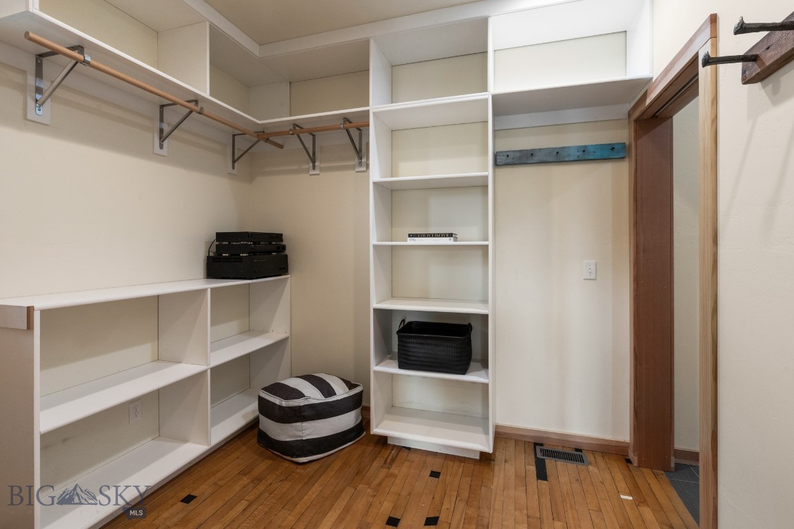 6061 Blackwood Road Property Photo 28