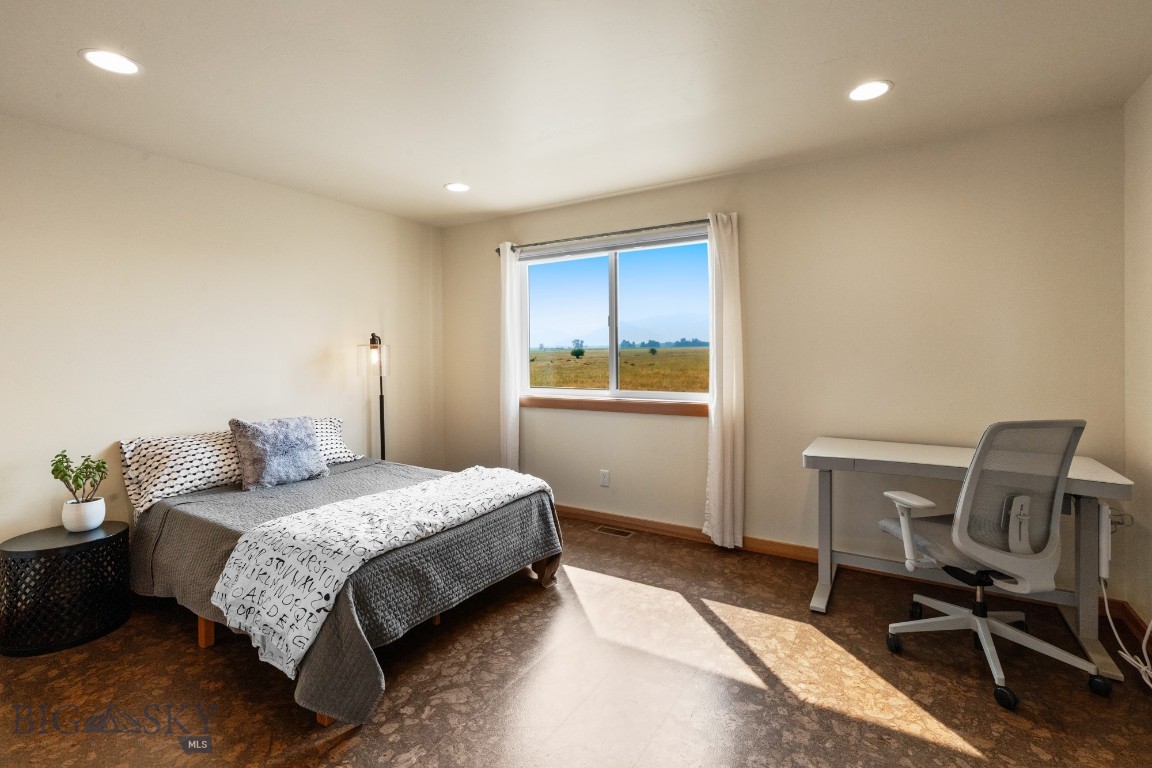 6061 Blackwood Road Property Photo 37