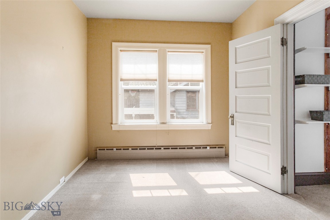 2926 Elizabeth Warren Property Photo 41