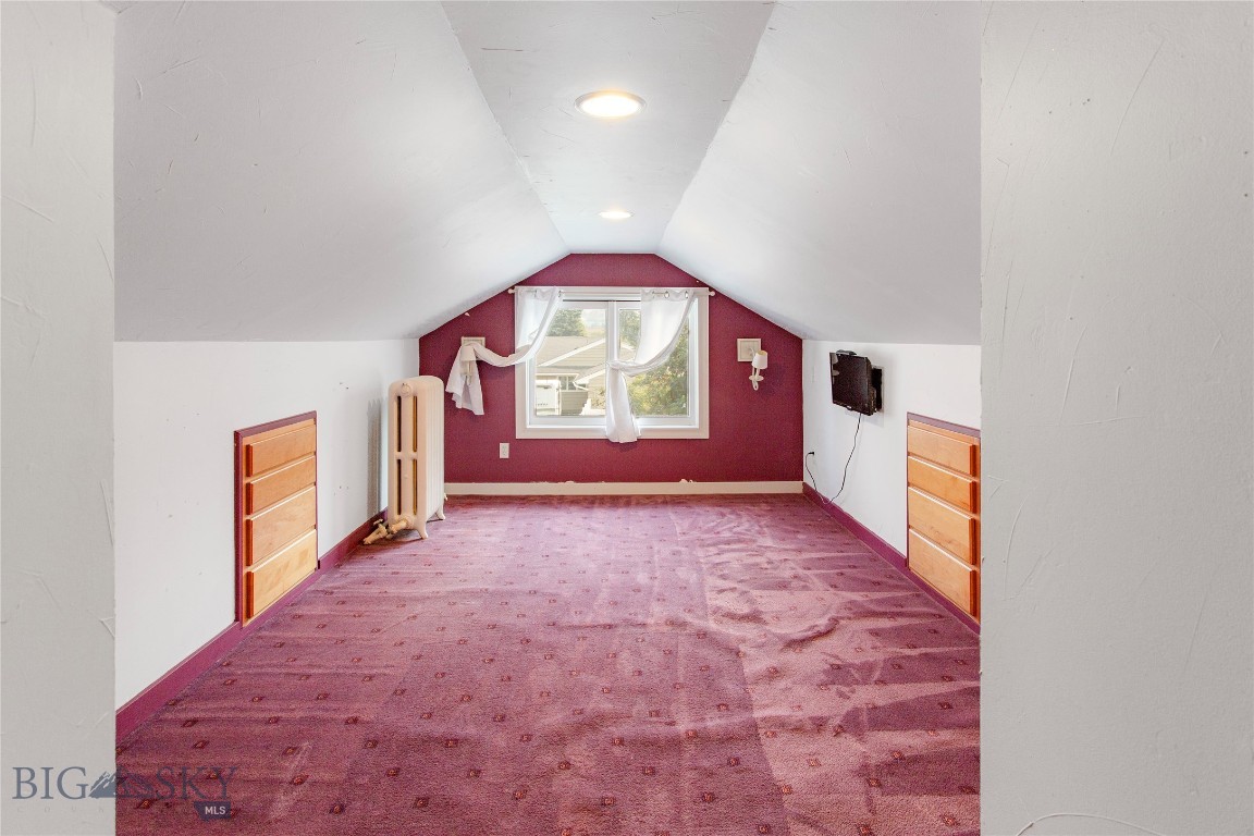 2926 Elizabeth Warren Property Photo 52