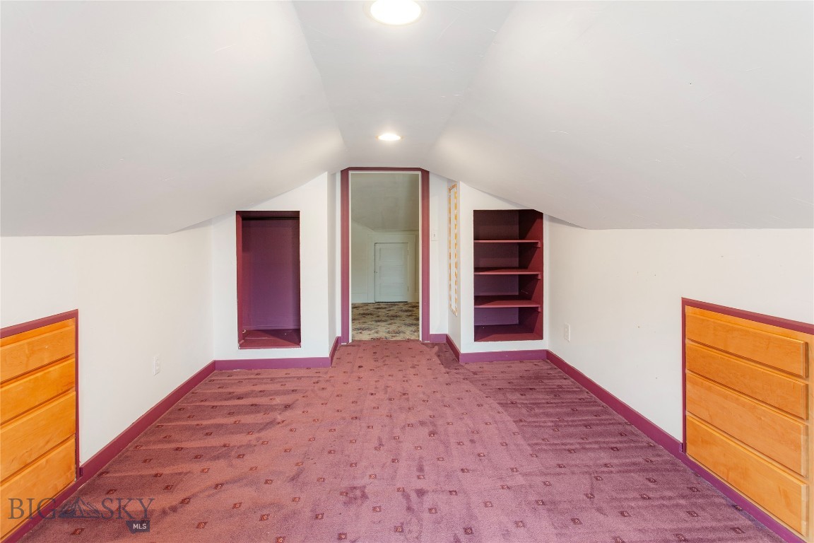 2926 Elizabeth Warren Property Photo 53