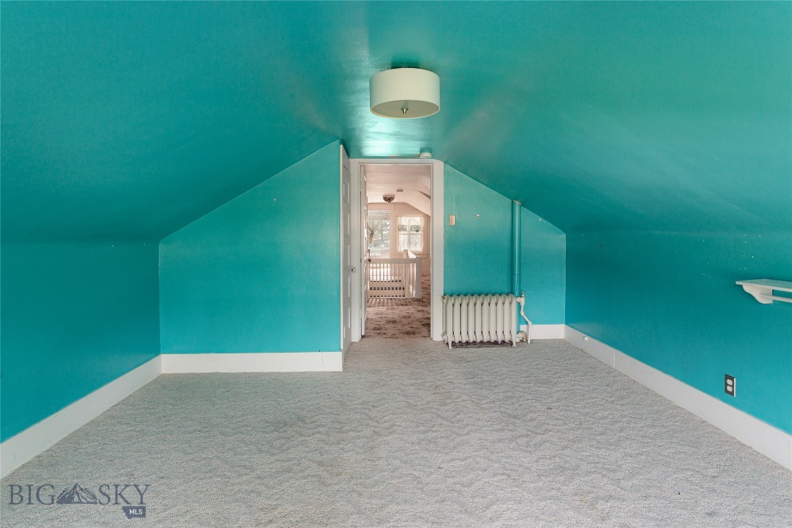 2926 Elizabeth Warren Property Photo 55