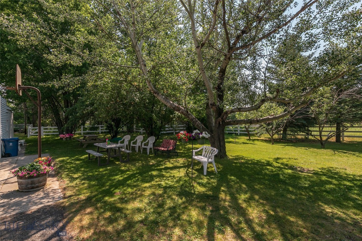 600 Parker Drive Property Photo 8