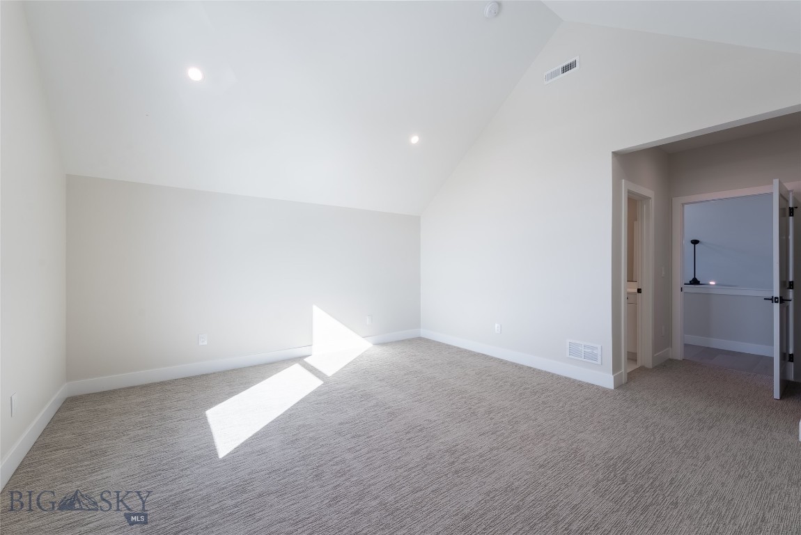 138 Creekbank Loop Property Photo 23