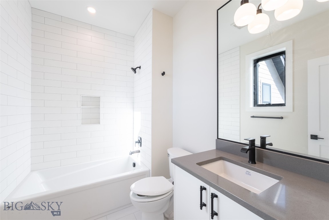 138 Creekbank Loop Property Photo 43