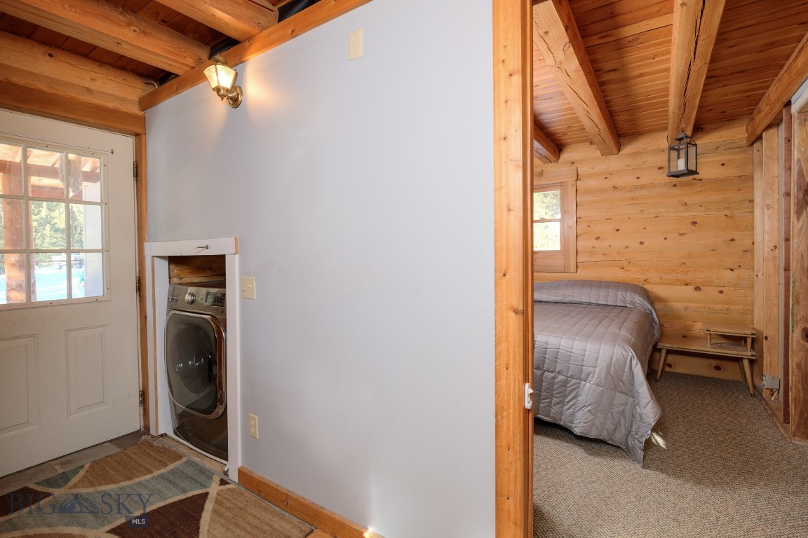 1155 &1269 Dudley Creek Road Property Photo 18