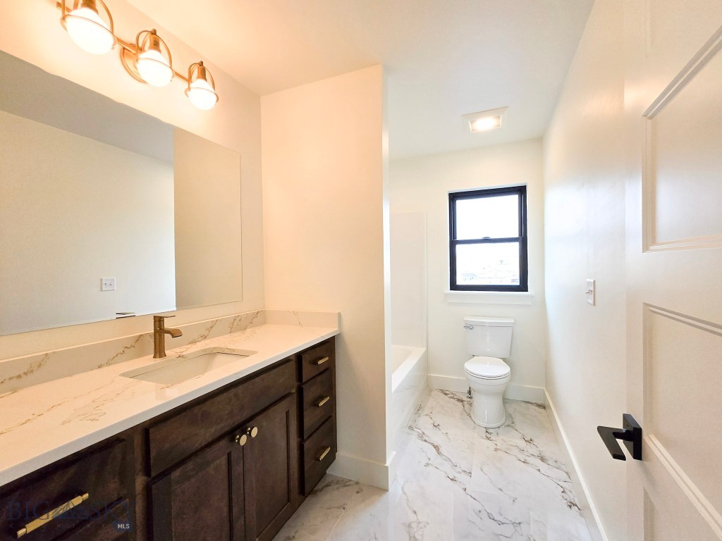 98 Rolling Prairie Way Property Photo 62