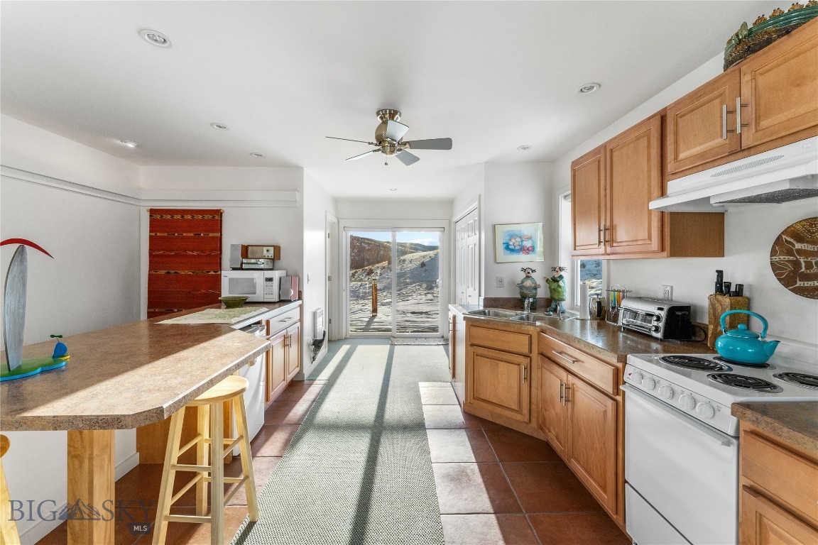 506 Brackett Creek Road Property Photo 48