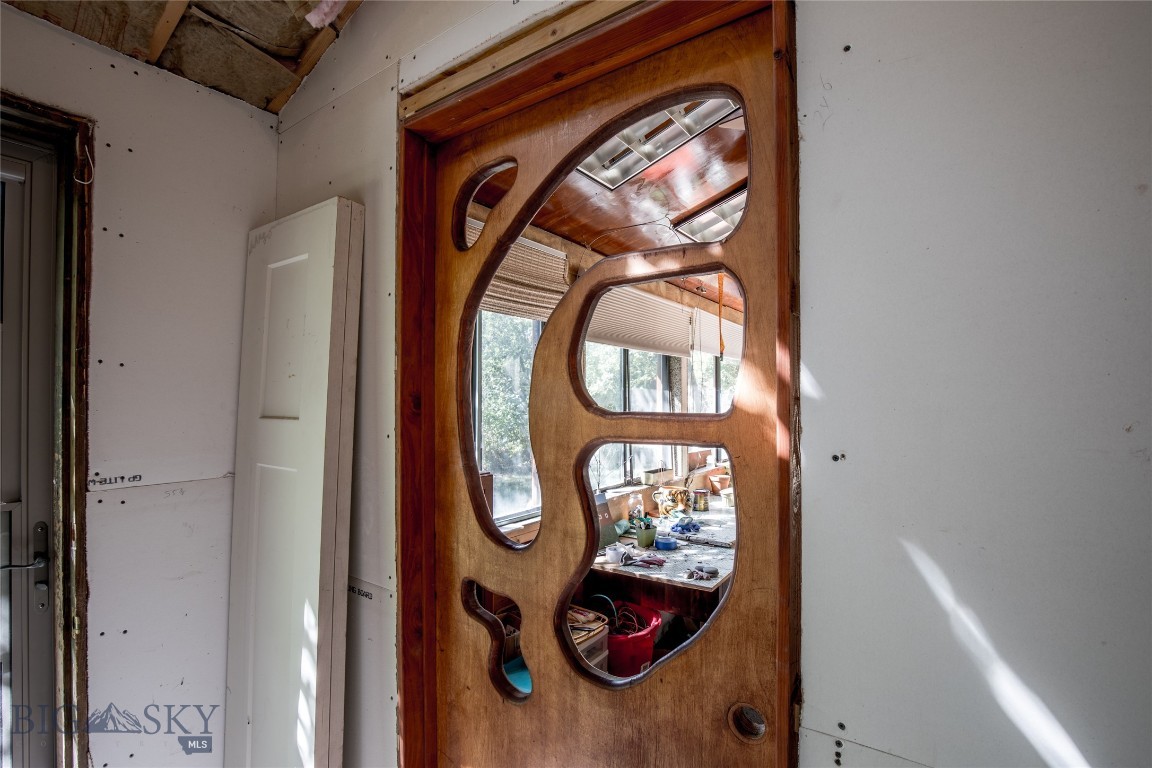 202 W Armitage Street Property Photo 43