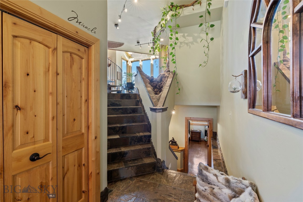 341 Laurel Ranch Road Property Photo 10