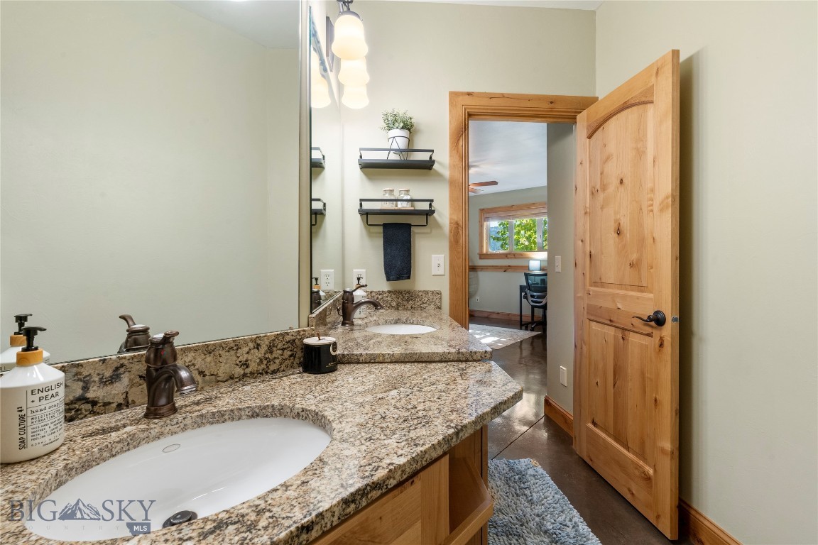 341 Laurel Ranch Road Property Photo 43