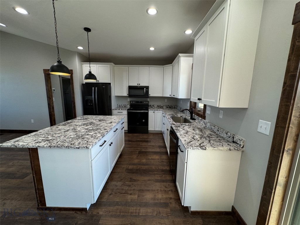 1012 Sagebrush Lane Property Photo 8