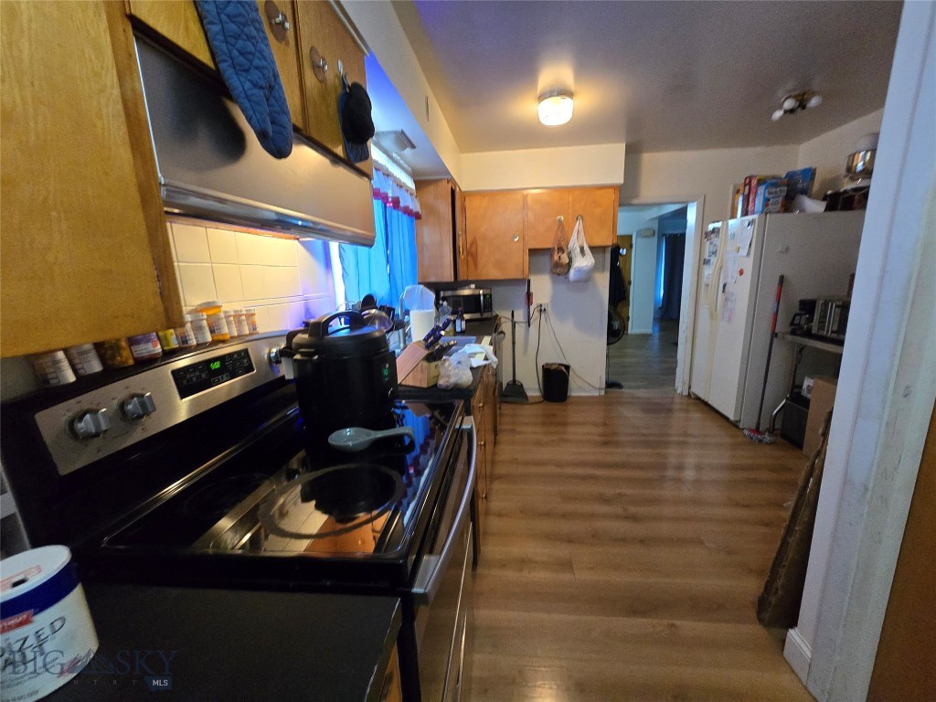 504 Locust Property Photo 7