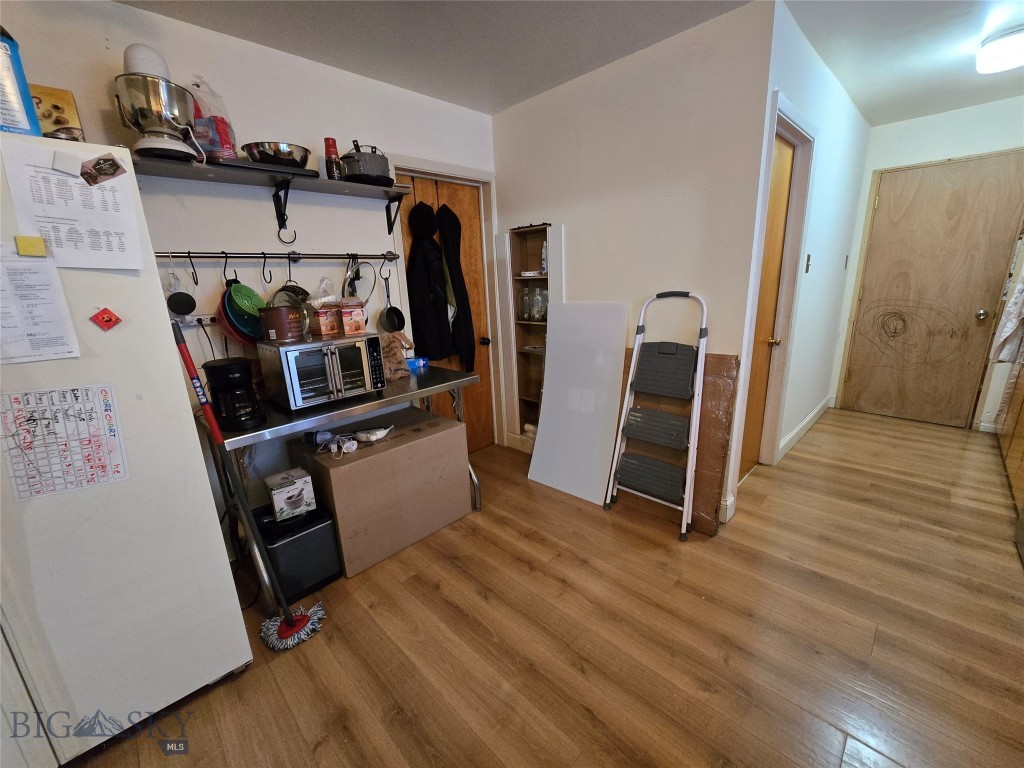 504 Locust Property Photo 8