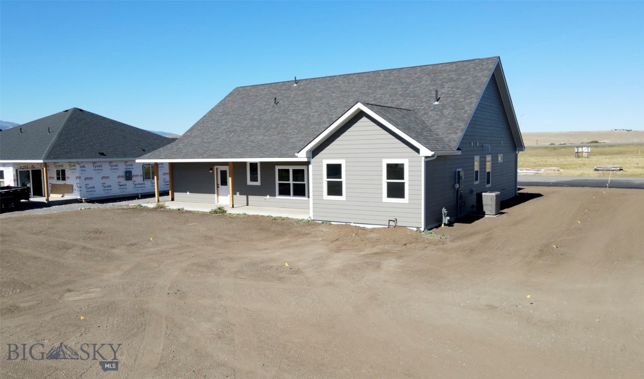 920 Sagebrush Lane Property Photo 6