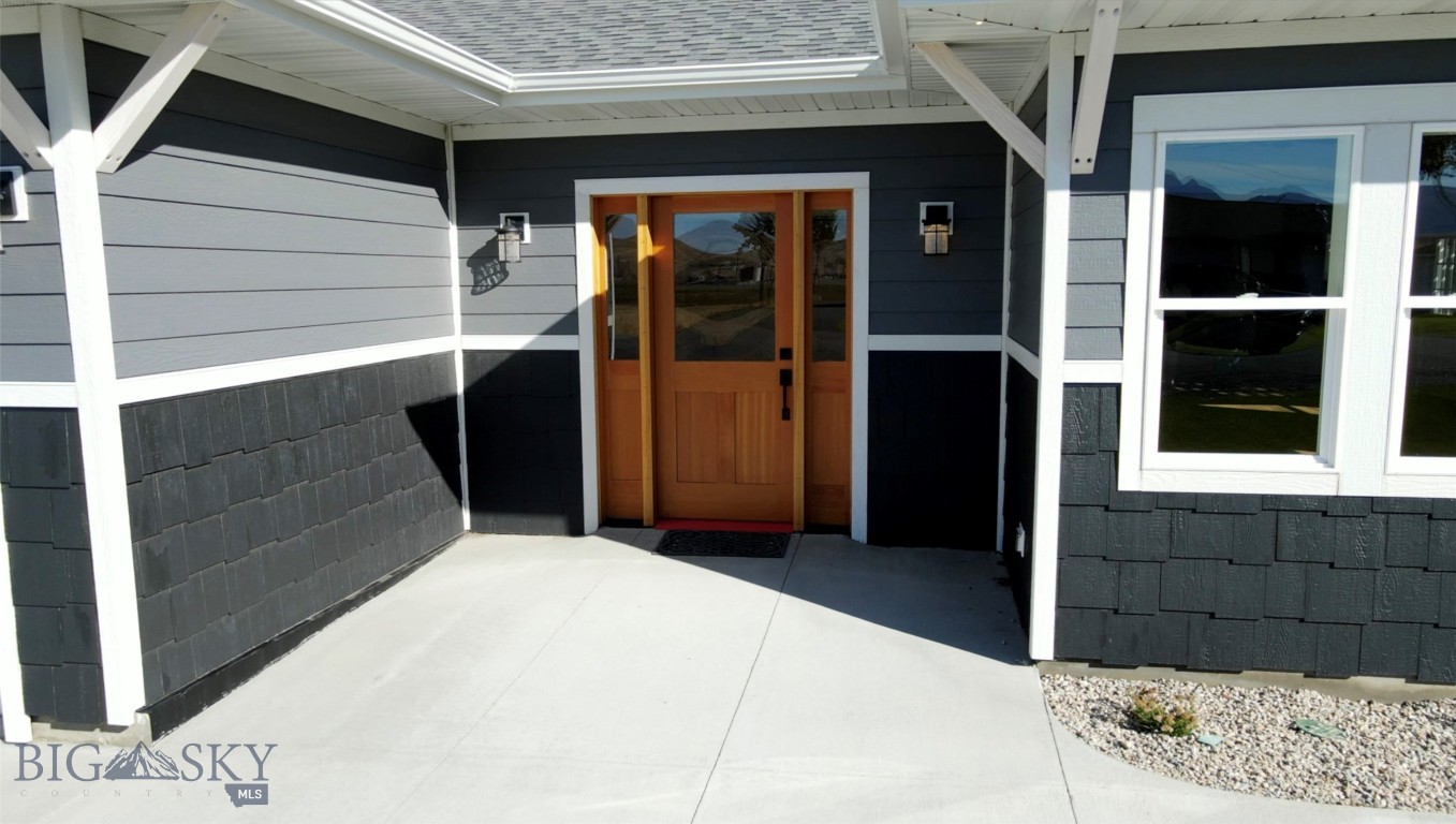 622 Sagebrush Lane Property Photo 9