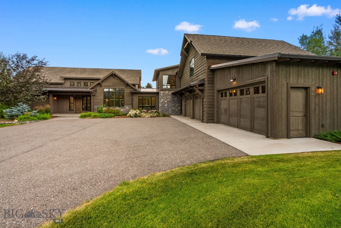 333 Churn Creek Drive Property Photo 8