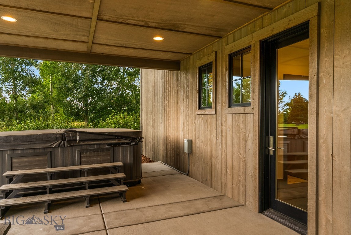 333 Churn Creek Drive Property Photo 18