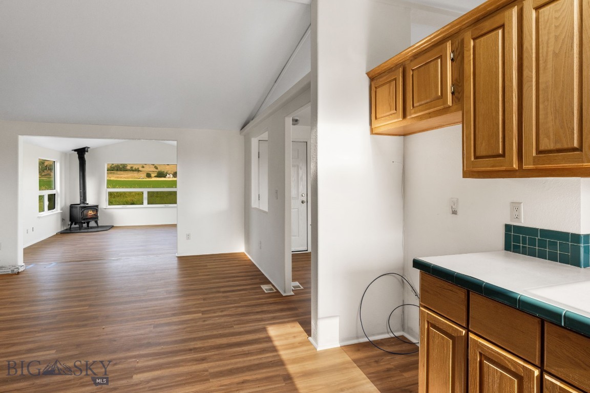 2221 Gateway South Road Property Photo 49