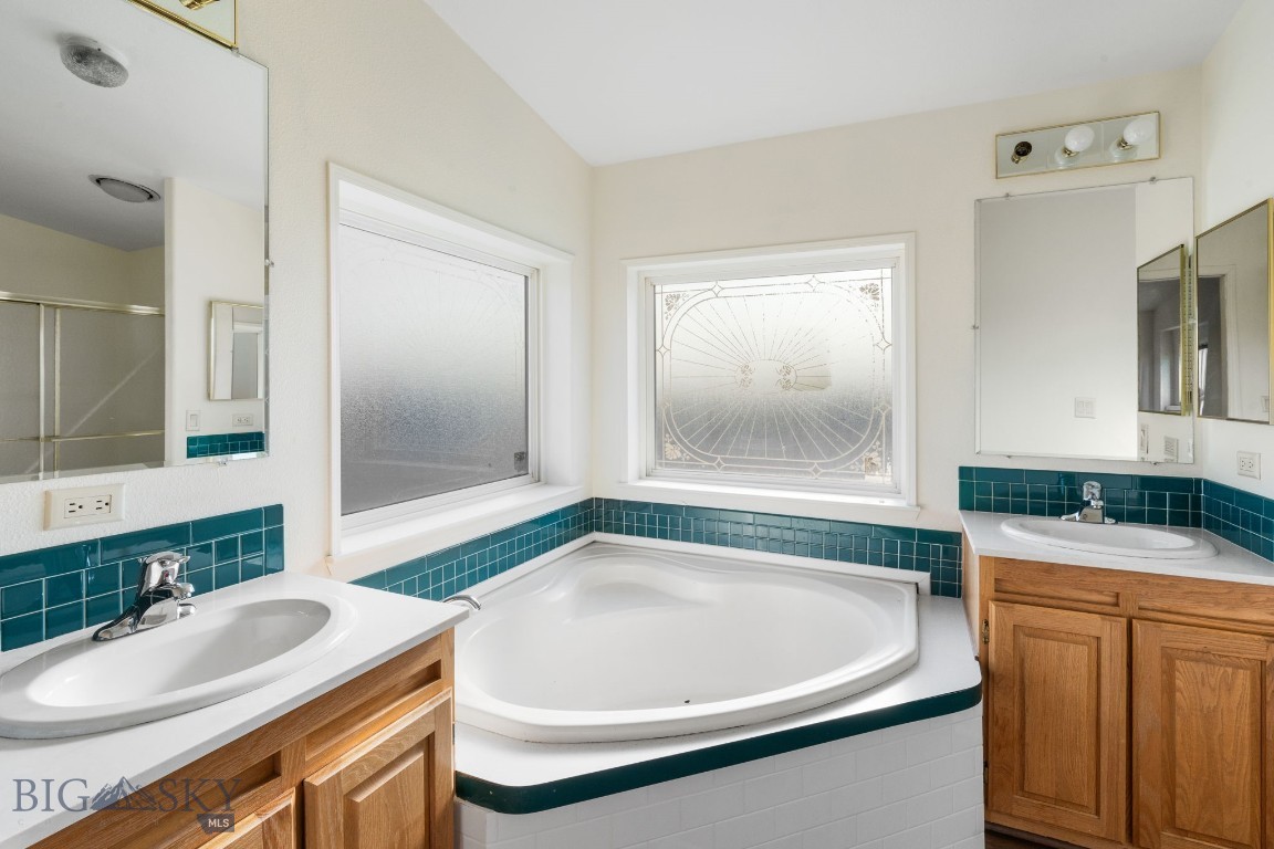 2221 Gateway South Road Property Photo 65