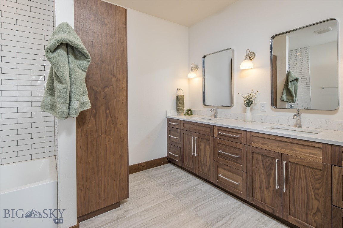 2250 Outlook Trail Property Photo 42